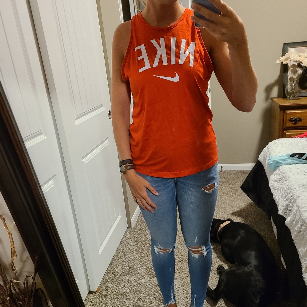 Nike workout tank